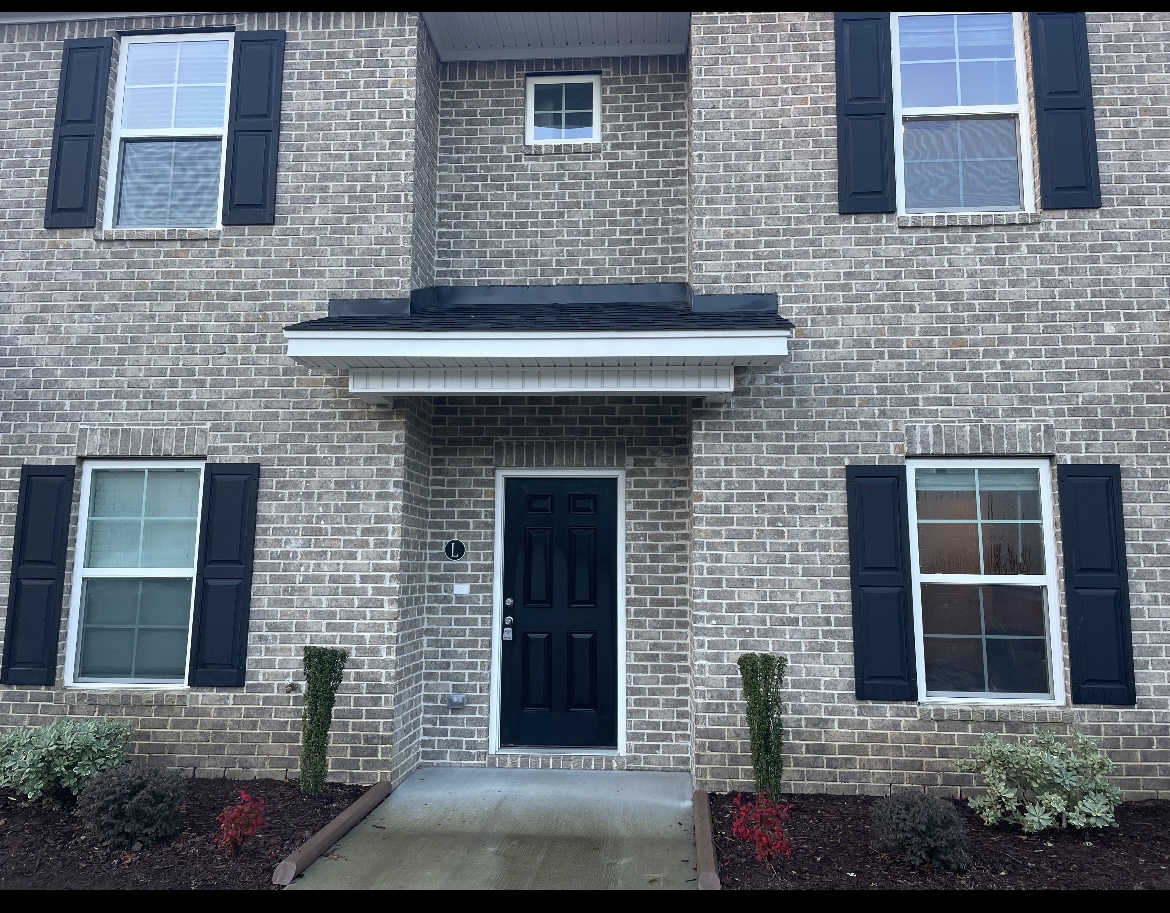 108 Blue St